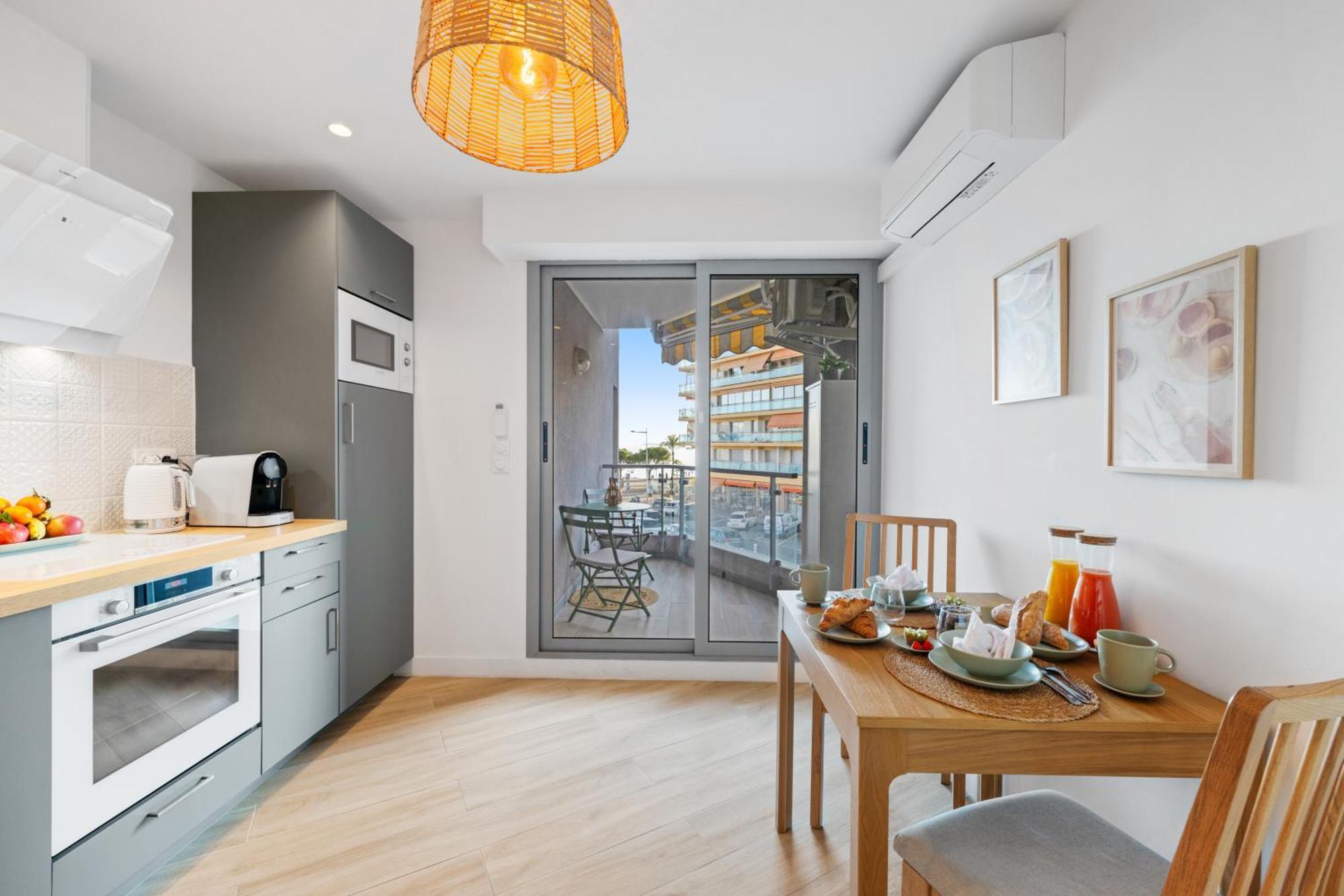 Appartement Bord De Mer « La Petite Ma-Line » Cagnes-sur-Mer Dış mekan fotoğraf